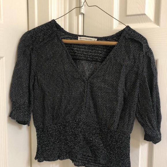 Abercrombie and Fitch crop top - Picture 1 of 3